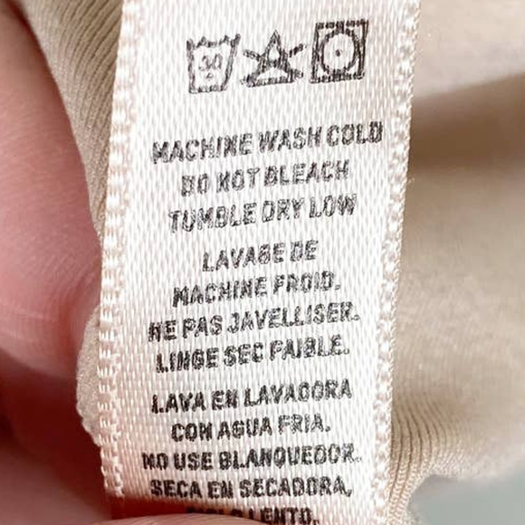 SKIMS Essential Scoop Neck Bodysuit in Sandstone Tan Nude Thin Strap Size XXS/XS - Picture 7 of 9